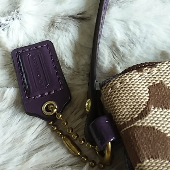 Coach Signature Stripe fabric wristlet,  EUC - Picture 3 of 10